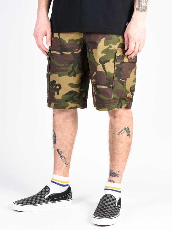 vans camo shorts