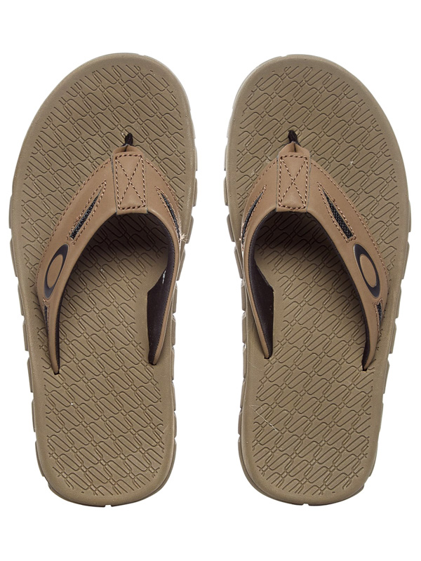 oakley operative 2.0 flip flops