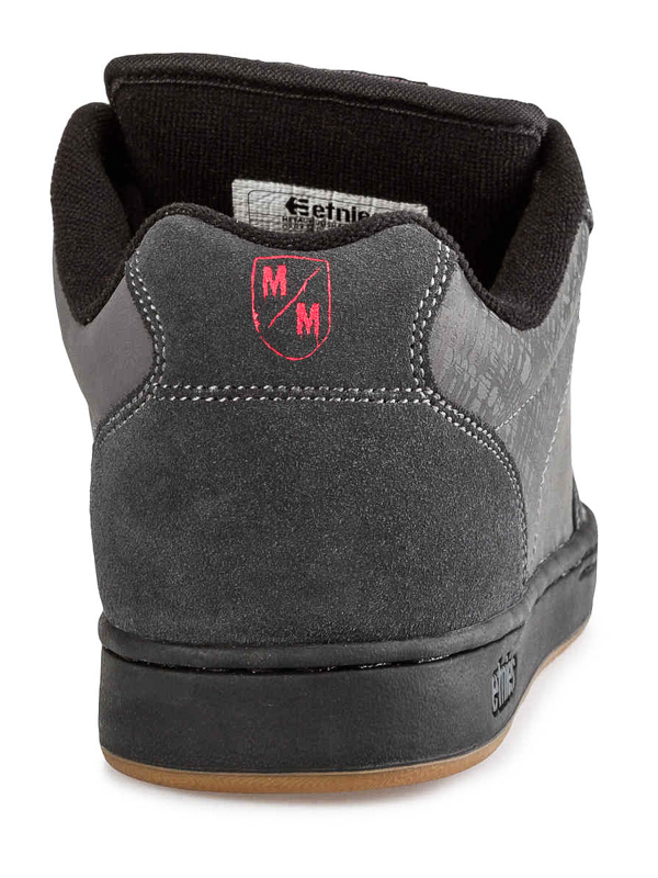 etnies metal mulisha barge ls